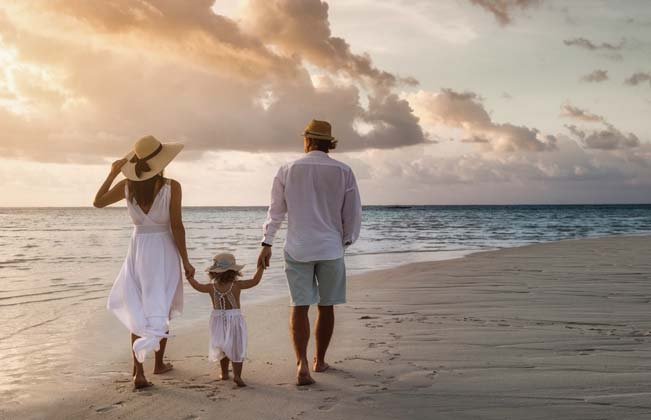 Sunset strolls (mood image)